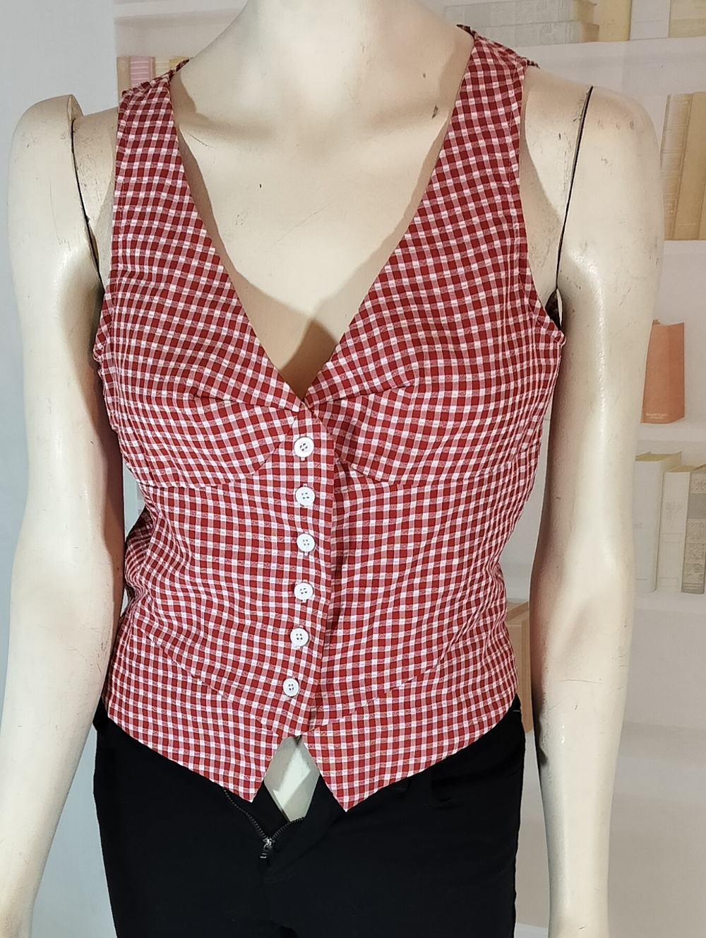 & Other Stories Red Gingham V-Neck Button-Front Camisole